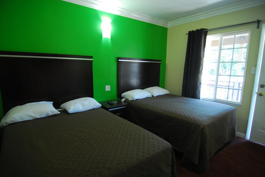 Studio City Inn - Near Universal Studios Hollywood, Los Angeles